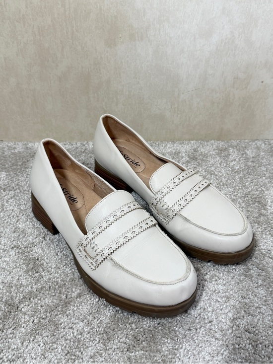 Life Stride Shoes - Life Stride Women’s London Loafers Slip On Shoes Comfort in Bone White 7